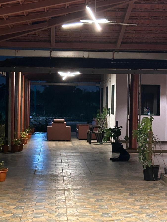 The Sunset Lawns Villa Pune Ngoại thất bức ảnh